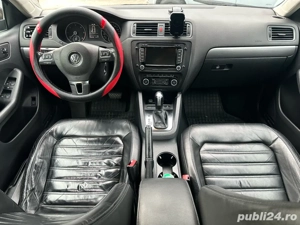 Volkswagen Jetta - imagine 4