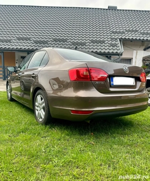 Volkswagen Jetta - imagine 2