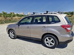 Vand SUBARU Forester