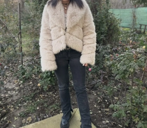 Haina de blana artificiala