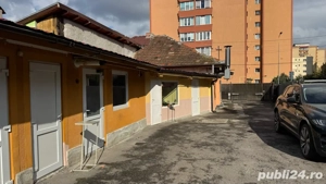 Spațiu comercial stradal cu birouri, depozitare și teren 413 mp - imagine 4