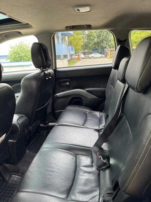 Mitsubishi Outlander , Instyle, 2,2 7 locuri - imagine 4