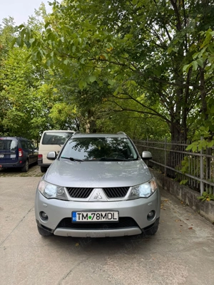 Mitsubishi Outlander , Instyle, 2,2 7 locuri - imagine 9