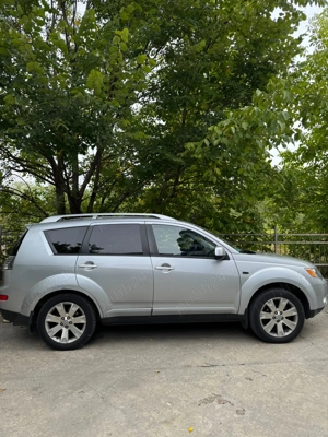 Mitsubishi Outlander , Instyle, 2,2 7 locuri - imagine 10
