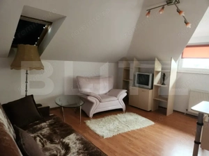 Casă de locuit cu spațiu comercial – venit pasiv lunar, cu preluare de chiriași - imagine 7