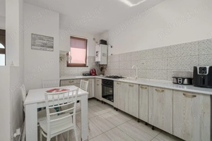 Vila duplex - mobilata si utilata- 5 min de mers pe jos de STV - 3 camere