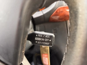 Toyota Avensis  - imagine 11