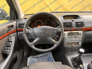 Toyota Avensis  - imagine 9