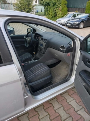 Ford Focus 1.6 Diesel 2008 - imagine 3 Ford Focus 1.6 Diesel 2008 - imagine 3