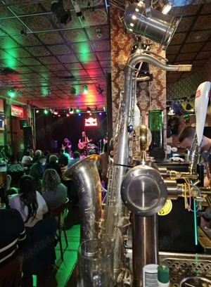 vand afacere brand national