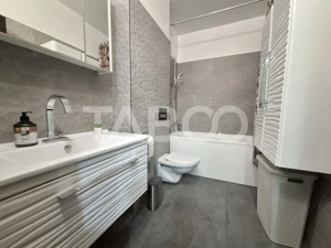 Apartament decomandat 3 camere loc de parcare pod cu echipamente sport - imagine 11