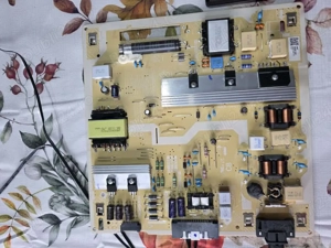 sursa bn44-01100a l55e7n de pe tv Samsung qe50q67aau