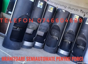 Hranitoare porci purcei boxa fatare troc podea 