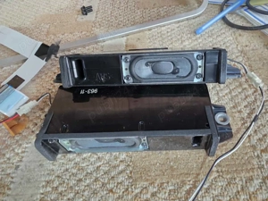 set 2 difuzoare 1-858-963-11 + 1-858-963-21 de pe tv Sony kdl-48w605b