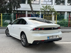 Peugeot 508 BlueHDi 130 EAT8 Allure Pack - imagine 4 Peugeot 508 BlueHDi 130 EAT8 Allure Pack - imagine 4