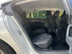 Peugeot 508 BlueHDi 130 EAT8 Allure Pack - imagine 9 Peugeot 508 BlueHDi 130 EAT8 Allure Pack - imagine 9