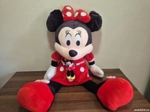 Vand mascote Mikey Mouse si Minnie Mouse