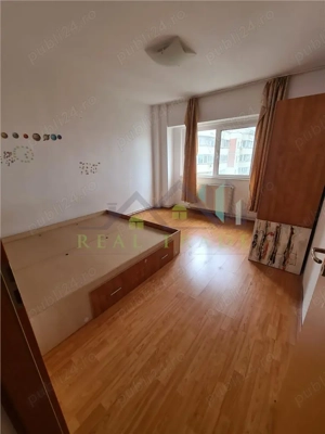 Apartament 3 camere decomandat, 2 bai, 2 balcoane intrare Racadau - imagine 3