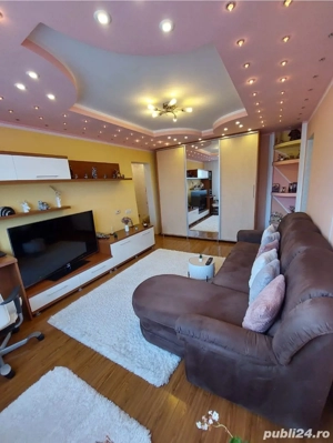 Vand Apartament Semidecomandat Piatra Neamt 