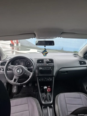 Volkswagen Polo 6r 1.2 2012 - imagine 9