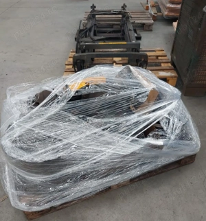 Stivuitor pe gaz marca OM CARRELLI de 1,5T din 2007 pentru piese - imagine 2