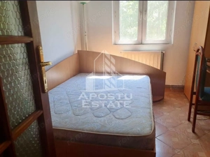Apartament 3 camere, centrala proprie, zona Torontalului - imagine 2