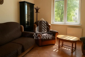 Apartament 3 camere, centrala proprie, zona Torontalului