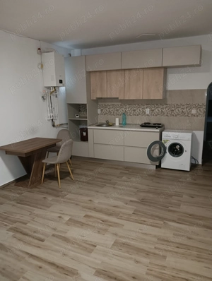 Închiriez apartament Navadari