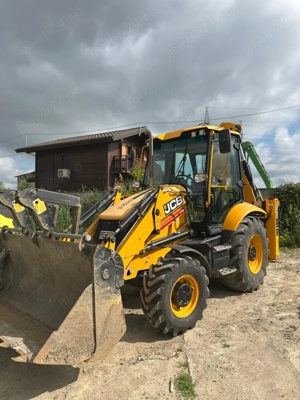 Buldoexcavator JCB 3CX - 2021