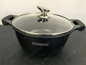 Oala supa 26 cm Royalty Line cu capac sticla 179 lei