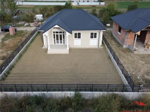 0% Comision! Case noi realizate cu materiale de calitate in Vanatori - imagine 6