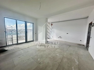 Apartament cu 2 camere, semidecomandat, etaj 1, zona Planetelor - imagine 2
