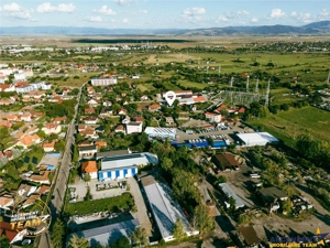 FILM! Casuta cu peste 800mp teren, areal estimabil, Lenin, Sfantu Gheorghe - imagine 2