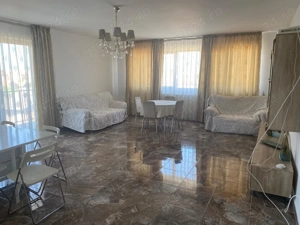 Anunț Chirie - Apartament Spațios cu 3 Camere (2 Dormitoare) în Câmpia Turzii