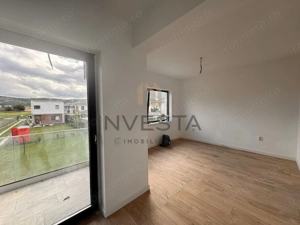 DE VANZARE CASA INDIVIDUALA FINISATA CU TEREN 425 MP FLORESTI - imagine 12