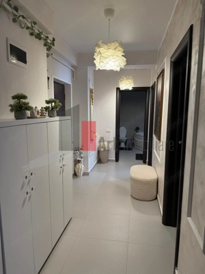 Vand ap 3 camere de lux etaj 1 , Chiajna-Str Sergent Ilie Petre - imagine 11