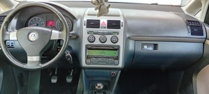 Vând vw Touran Cross an 2009 Facelift (crom) 7locuri  Carte Service EURO5  - imagine 5