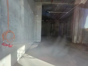 Zona Cotroceni sp 84 mp open space vitrina 7 ml - imagine 2 Zona Cotroceni sp 84 mp open space vitrina 7 ml - imagine 2