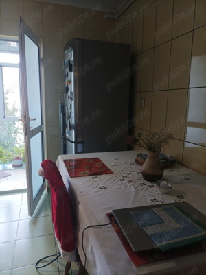 Vând ap.3camere et.3 4 Mioveni Robea  - imagine 4