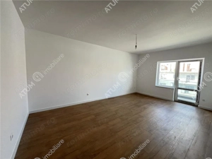 Apartament cu 2 camere decomandate si balcon zona Doamna Stanca - imagine 2