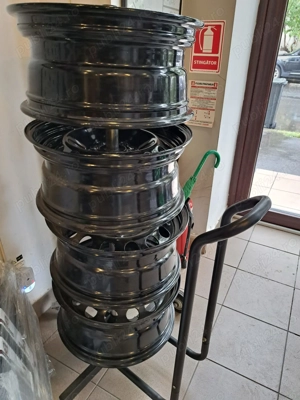 Vand set jante tabla  7JX16 ET31 R16 - imagine 3 Vand set jante tabla  7JX16 ET31 R16 - imagine 3