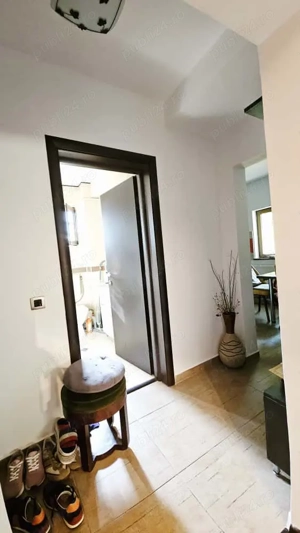 Crangasi, apartament la curte si terasa si garaj - imagine 9