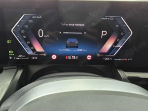 BMW Seria 5 520d At Mhev - imagine 12