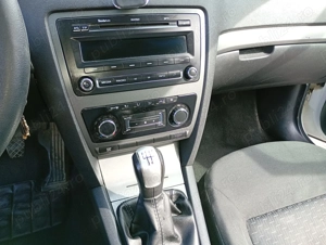 Vând Skoda Octavia 1.9TDI,Facelift  - imagine 8 Vând Skoda Octavia 1.9TDI,Facelift  - imagine 8