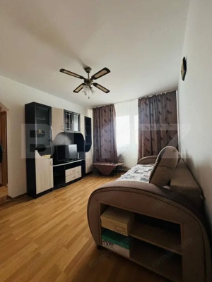 Apartament cu 2 camere, 41,20 mp, zona Micro 3  - imagine 2