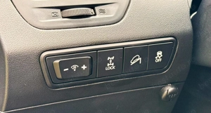 Hyundai ix35 2.0 CRDI High 4WD GLS Aut. Luxury - imagine 14