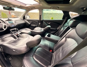 Hyundai ix35 2.0 CRDI High 4WD GLS Aut. Luxury - imagine 16