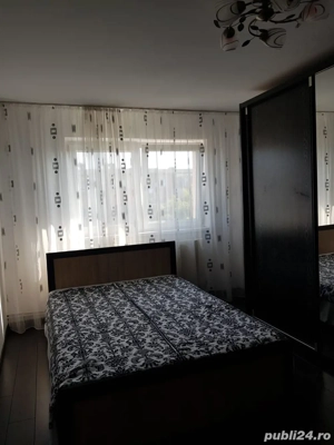 Vand apartament 3 camere