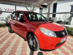 DACIA Sandero   An 2009   1.4 Benzina  Revizie ulei efectuata - imagine 2