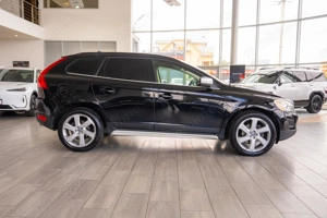 Volvo XC 60  - imagine 5